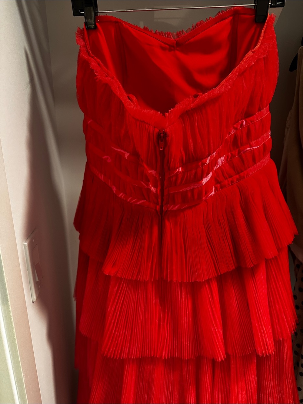 Hutch Strapless Tiered Red Gown - Picture 3 of 6